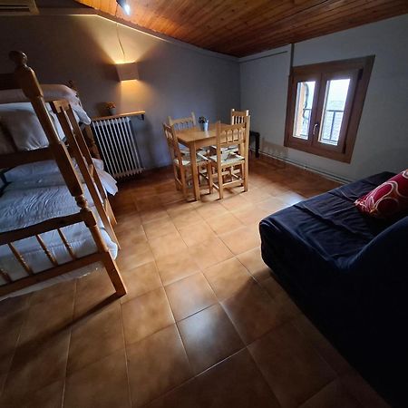 Hostal Casa Pirineus & Deportes De Aventura Baró Zewnętrze zdjęcie