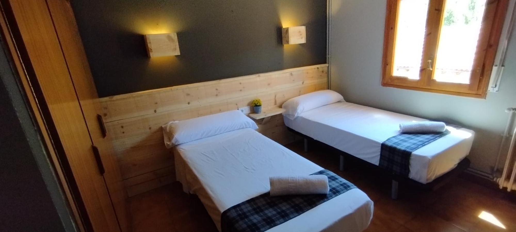 Hostal Casa Pirineus & Deportes De Aventura Baró Zewnętrze zdjęcie