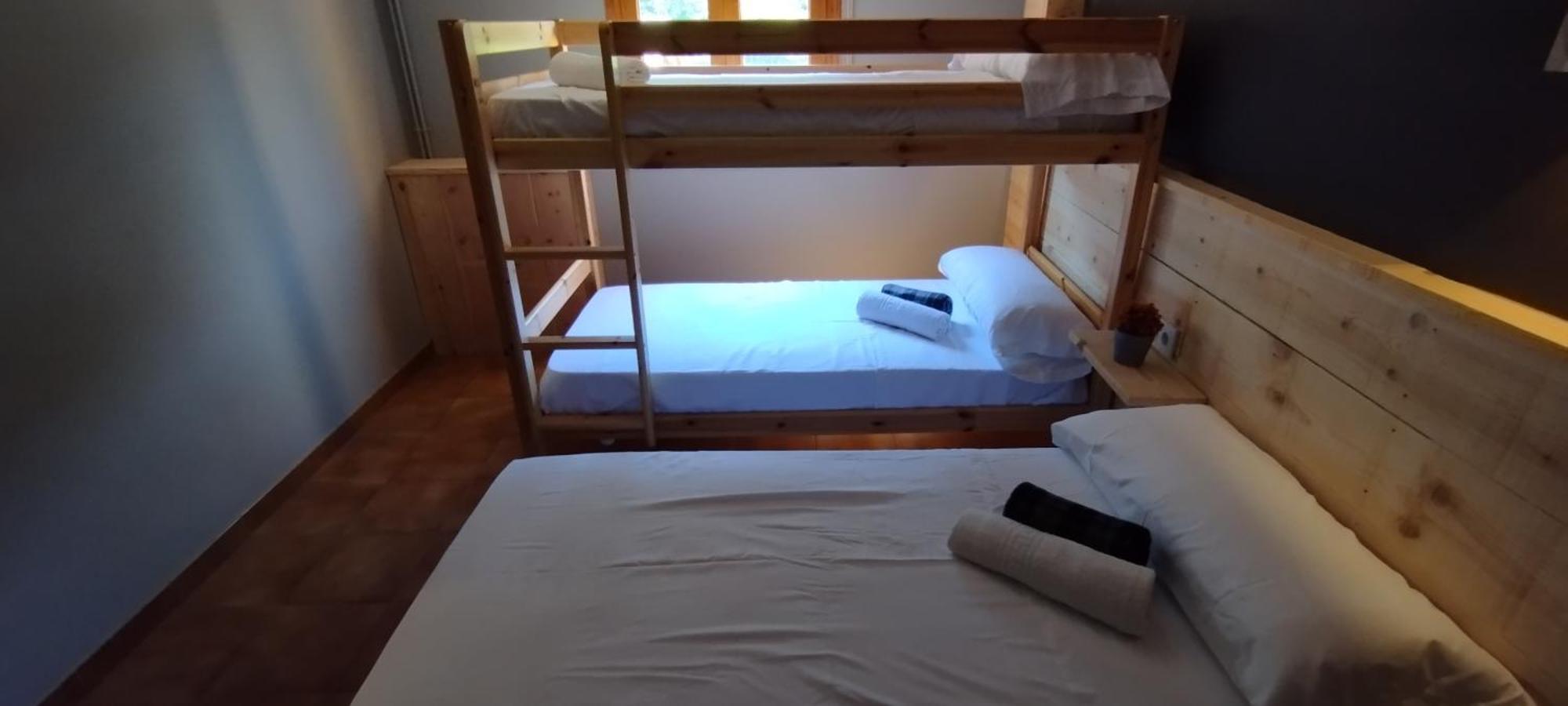 Hostal Casa Pirineus & Deportes De Aventura Baró Zewnętrze zdjęcie